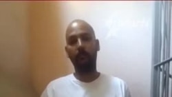 Policía obliga a artista cubano a borrar sus obras pintadas en ruinas de La Habana Policía obliga a artista cubano a borrar sus obras pintadas en ruinas de La Habana