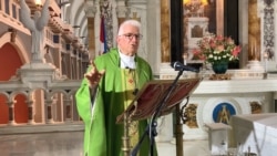 Oración ante la Madre de Mons. Dionisio García Oración ante la Madre de Mons. Dionisio García