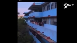 "Agua, Corriente" corean estudiantes de la Universidad de Camagüey "Agua, Corriente" corean estudiantes de la Universidad de Camagüey