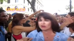 Cubanoamericanos llegan en crucero a La Habana en un viaje cargado de emoción Cubanoamericanos llegan en crucero a La Habana en un viaje cargado de emoción