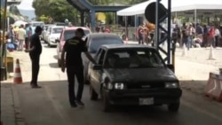 Crisis social y económica en Venezuela provoca éxodo masivo Crisis social y económica en Venezuela provoca éxodo masivo