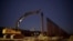 Trabajadores de la construcción laboran en un tramo del muro a lo largo de la frontera en Nuevo México, Estados Unidos, en enero de 2021. Foto: REUTERS/José Luis González.