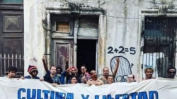 Se llevan detenidos a los miembros del Movimiento San Isidro Se llevan detenidos a los miembros del Movimiento San Isidro