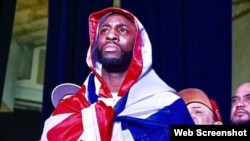 El boxeador Yordenis Ugás pide a los atletas cubanos tener memoria y recordar las humillaciones propinadas por el gobierno comunista cubano.