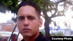 Yosvany Rosell García.