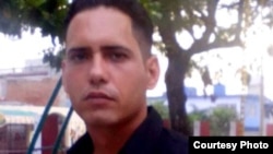 Yosvany Rosell García.