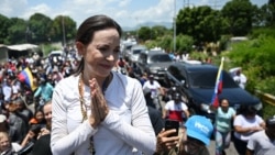 María Corina Machado: "Son horas muy duras, pero vamos a triunfar" María Corina Machado: "Son horas muy duras, pero vamos a triunfar"