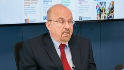 Sin libertad no existe la posibilidad de comer tres veces al día, afirma estudio Sin libertad no existe la posibilidad de comer tres veces al día, afirma estudio