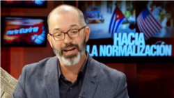 Ted Henken: El régimen totalitario y dictatorial que impera en la Isla es la raíz principal de todos los problemas de Cuba Ted Henken: El régimen totalitario y dictatorial que impera en la Isla es la raíz principal de todos los problemas de Cuba