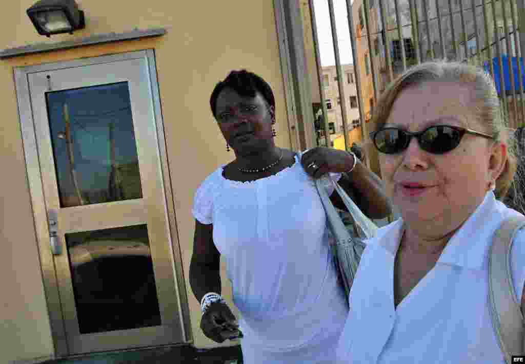 Fotografía de archivo de Berta Soler y Laura Pollán.
