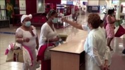 El régimen castrista anuncia medidas restrictivas para los viajeros que lleguen a la Isla comunista El régimen castrista anuncia medidas restrictivas para los viajeros que lleguen a la Isla comunista