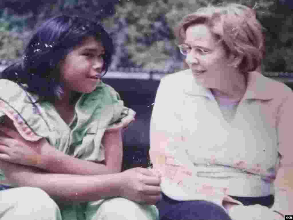 Como diputada visita Teresita Yániz una comunidad indígena.