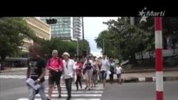 Gran besada en La Habana, así celebraron en Cuba el día del Orgullo Gay Gran besada en La Habana, así celebraron en Cuba el día del Orgullo Gay