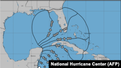 Trayectoria de Eta, de acuerdo al Centro Nacional de Huracanes.