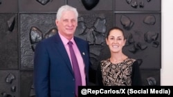El gobernante cubano Miguel Díaz-Canel y la presidenta de México, claudia Sheinbaum.