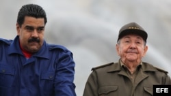 Nicolás Maduro y Raúl Castro. Foto: Archivo.
