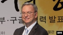 Foto de archivo del director ejecutivo de Google, Eric Schmidt, en Seúl (Corea del Sur).