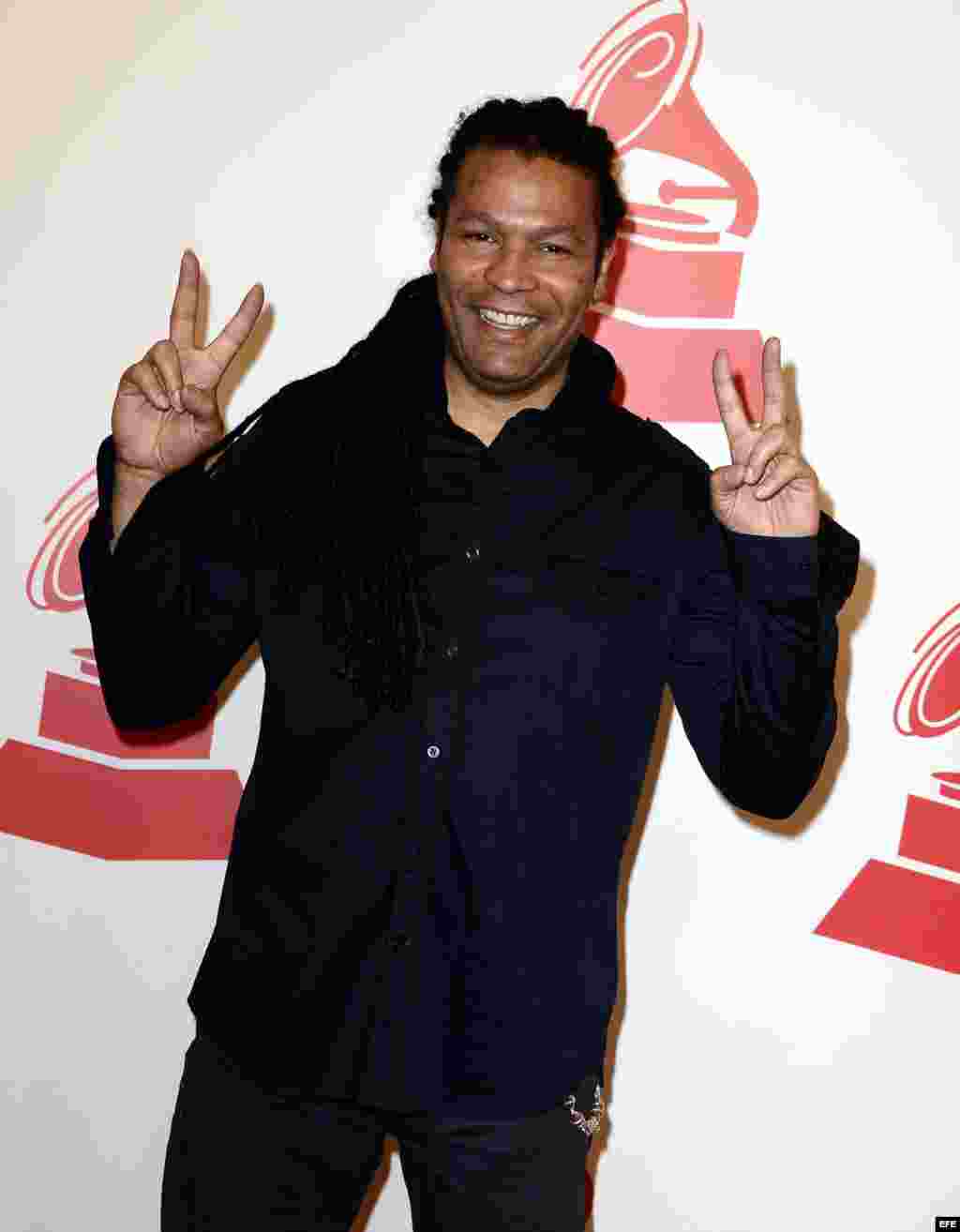 El músico cubano Amaury Gutierrez ha sido nominado a un premio de composición por la mejor canción del año por "Lo mejor que hay en mi vida" que interpreta el colombiano Andrés Cepeda.